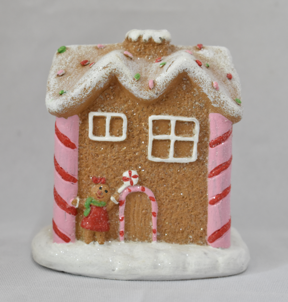 Small Gingerbread Man Gingerbread House