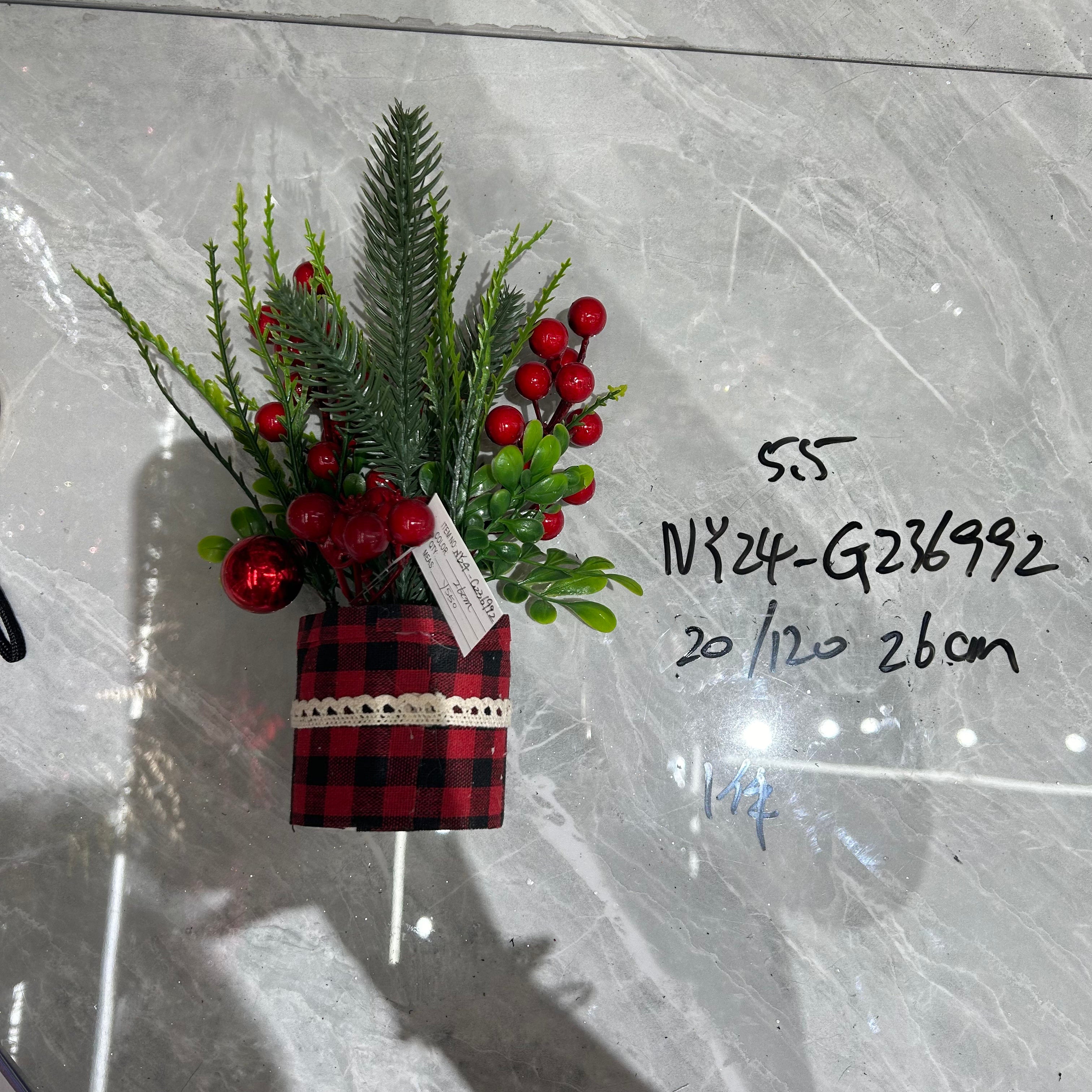 Christmas Red Berries Green Leaf Bunch